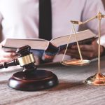 Dịch vụ Luật sư viết đơn khởi kiện, chuẩn bị hồ sơ khởi kiện