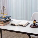 Bị hại trong vụ án hình sự có được phép ủy quyền không?