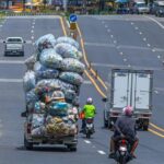 Tội đưa chất thải vào lãnh thổ Việt Nam theo Điều 239 BLHS