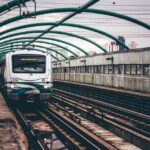 Tội đưa vào sử dụng phương tiện, thiết bị giao thông đường sắt không bảo đảm an toàn