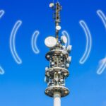 Tội sử dụng trái phép tần số vô tuyến điện dành riêng cho mục đích cấp cứu, an toàn, tìm kiếm, cứu hộ, cứu nạn, quốc phòng, an ninh