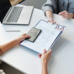 Hồ sơ xin cấp thẻ tạm trú mới nhất cho người nước ngoài