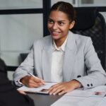 Thủ tục cấp thẻ tạm trú cho người nước ngoài tại Việt Nam